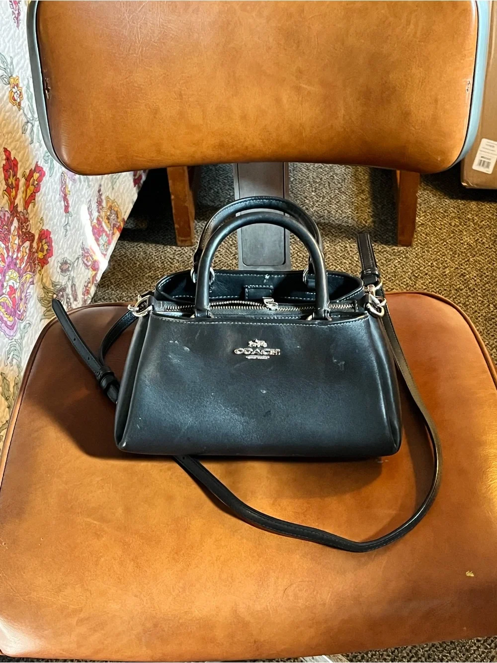 Women’s Coach Crossbody / Shoulder Purse Carry Bag Handbag Black CM186